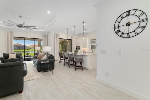 Villa ou maison à vendre à Bradenton, Floride: 3 chambres, 213.3 m2 № 2411406 - photo 15