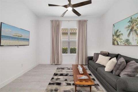 Villa ou maison à vendre à Bradenton, Floride: 3 chambres, 213.3 m2 № 2411406 - photo 13