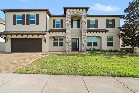 House in Winter Garden, Florida 6 bedrooms, 437.01 sq.m. № 2099045 - photo 2