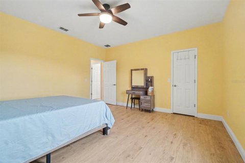 House in Winter Garden, Florida 6 bedrooms, 437.01 sq.m. № 2099045 - photo 22