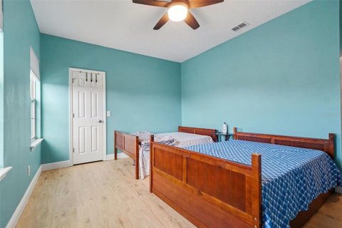 House in Winter Garden, Florida 6 bedrooms, 437.01 sq.m. № 2099045 - photo 26