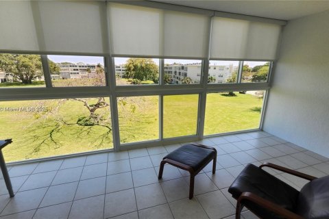 Copropriété à vendre à Deerfield Beach, Floride: 2 chambres, 92.9 m2 № 1952574 - photo 18