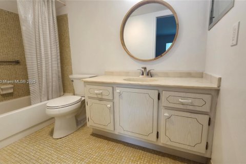 Copropriété à vendre à Deerfield Beach, Floride: 2 chambres, 92.9 m2 № 1952574 - photo 11