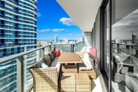 Condominio en alquiler en Miami, Florida, 3 dormitorios, 125.05 m2 № 2047787 - foto 15