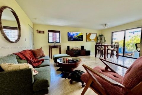 Copropriété à louer à Miami Beach, Floride: 2 chambres, 87.33 m2 № 1944171 - photo 7