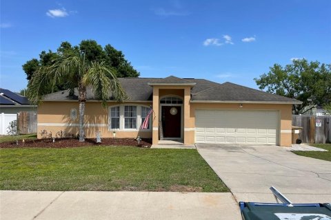Villa ou maison à vendre à Groveland, Floride: 3 chambres, 151.9 m2 № 1644800 - photo 1