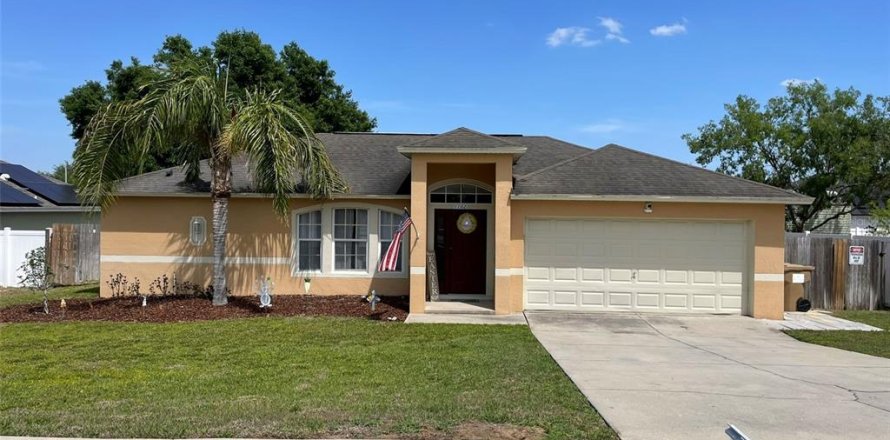 Villa ou maison à Groveland, Floride 3 chambres, 151.9 m2 № 1644800