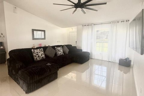 Villa ou maison à vendre à Groveland, Floride: 3 chambres, 151.9 m2 № 1644800 - photo 22