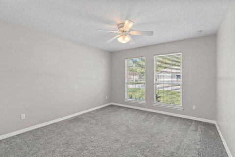 House in Palm Coast, Florida 4 bedrooms, 274.8 sq.m. № 1824349 - photo 17