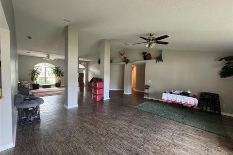 House in Palm Coast, Florida 4 bedrooms, 274.8 sq.m. № 1824349 - photo 3