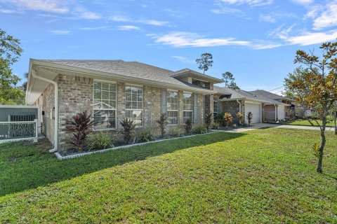 House in Palm Coast, Florida 4 bedrooms, 274.8 sq.m. № 1824349 - photo 25
