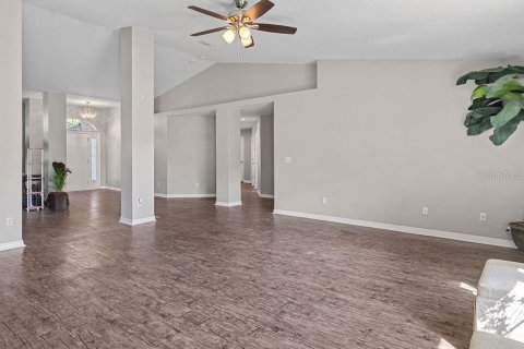 House in Palm Coast, Florida 4 bedrooms, 274.8 sq.m. № 1824349 - photo 21