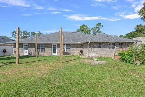 House in Palm Coast, Florida 4 bedrooms, 274.8 sq.m. № 1824349 - photo 22