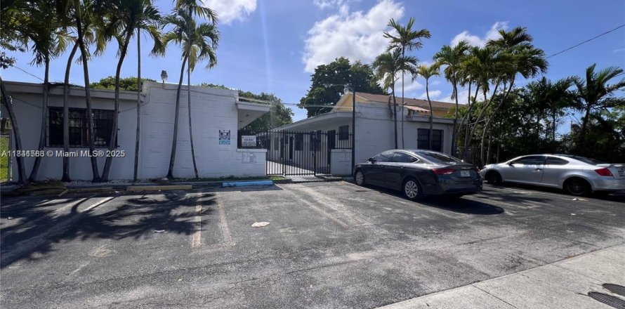 Studio à Miami, Floride № 1834449