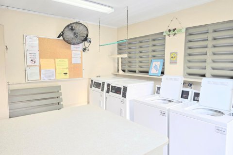 Снять в аренду кондоминиум в Уэст-Палм-Бич, Флорида 3 комнаты, 65.03м2, № 2261309 - фото 15
