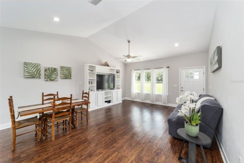 House in Newberry, Florida 3 bedrooms, 129.88 sq.m. № 1650185 - photo 23