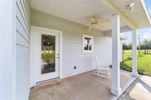 House in Newberry, Florida 3 bedrooms, 129.88 sq.m. № 1650185 - photo 13