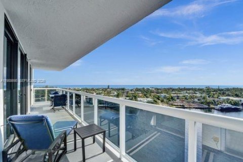 Снять в аренду кондоминиум в Авентура, Флорида 2 спальни, 92.16м2, № 2017772 - фото 15