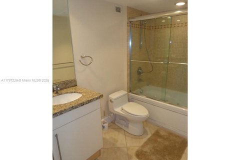 Condominio en alquiler en Miami Beach, Florida, 55.74 m2 № 1714897 - foto 25