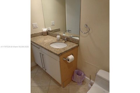 Condominio en alquiler en Miami Beach, Florida, 55.74 m2 № 1714897 - foto 26