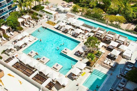 Condominio en alquiler en Miami Beach, Florida, 55.74 m2 № 1714897 - foto 11
