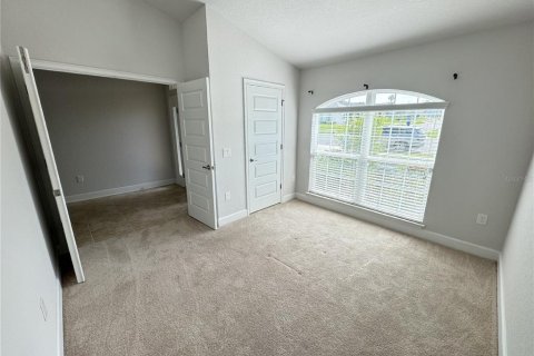 Villa ou maison à louer à Winter Haven, Floride: 4 chambres, 171.5 m2 № 2384240 - photo 13