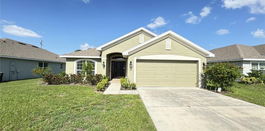 Villa ou maison à Winter Haven, Floride 4 chambres, 171.5 m2 № 2384240