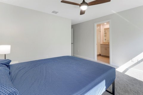 Townhouse in Stuart, Florida 3 bedrooms, 137.03 sq.m. № 1181968 - photo 1