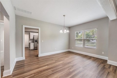 Casa en venta en Lakeland, Florida, 3 dormitorios, 128.39 m2 № 2118704 - foto 9