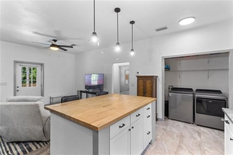 Casa en venta en Lakeland, Florida, 2 dormitorios, 91.79 m2 № 1722379 - foto 14