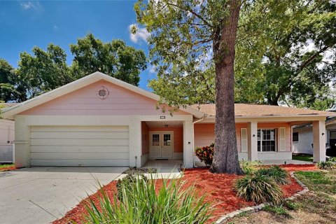 Casa en venta en Spring Hill, Florida, 2 dormitorios, 136.94 m2 № 1253503 - foto 1