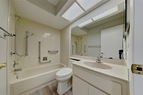Casa en venta en Spring Hill, Florida, 2 dormitorios, 136.94 m2 № 1253503 - foto 12