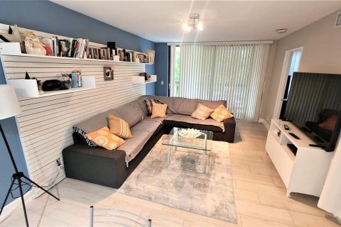 Condo in Delray Beach, Florida, 2 bedrooms № 2245749 - photo 5