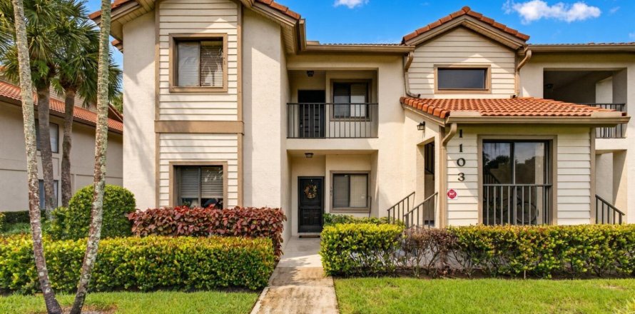Condo in Palm Beach Gardens, Florida, 3 bedrooms  № 2392628