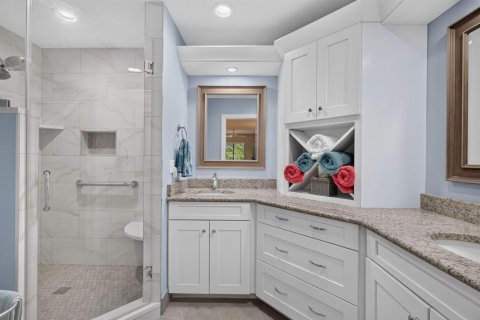 Condo in Palm Beach Gardens, Florida, 3 bedrooms  № 2392628 - photo 28