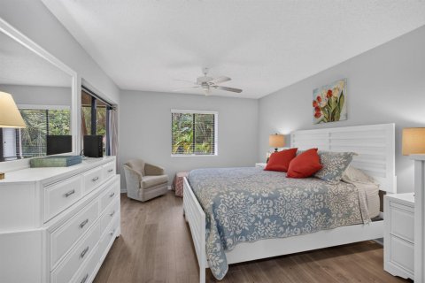 Condo in Palm Beach Gardens, Florida, 3 bedrooms  № 2392628 - photo 27