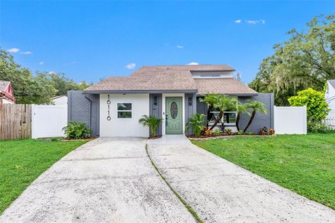 Casa en Tampa, Florida 4 dormitorios, 165.64 m2 № 2386693