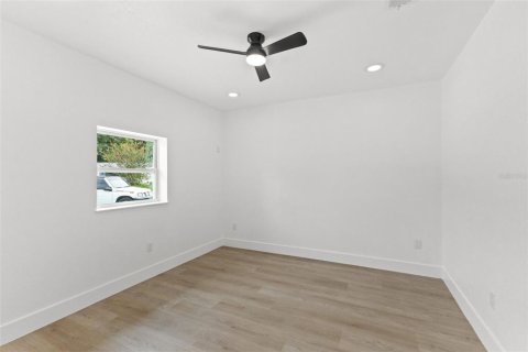 Casa en venta en Tampa, Florida, 4 dormitorios, 165.64 m2 № 2386693 - foto 20