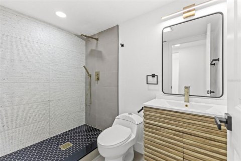 Casa en venta en Tampa, Florida, 4 dormitorios, 165.64 m2 № 2386693 - foto 27