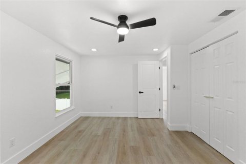 Casa en venta en Tampa, Florida, 4 dormitorios, 165.64 m2 № 2386693 - foto 23