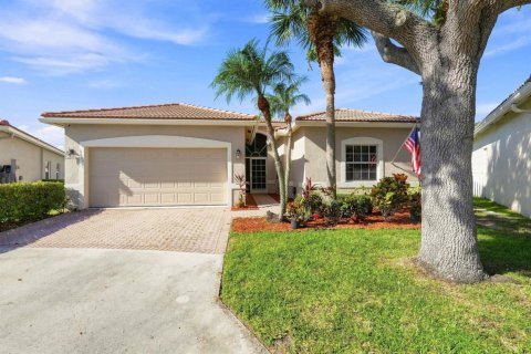 Villa ou maison à vendre à West Palm Beach, Floride: 4 chambres, 196.21 m2 № 2311241 - photo 2