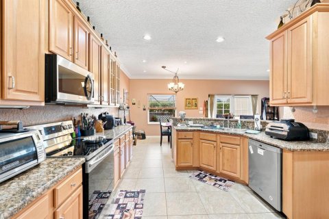 Villa ou maison à vendre à West Palm Beach, Floride: 4 chambres, 196.21 m2 № 2311241 - photo 18