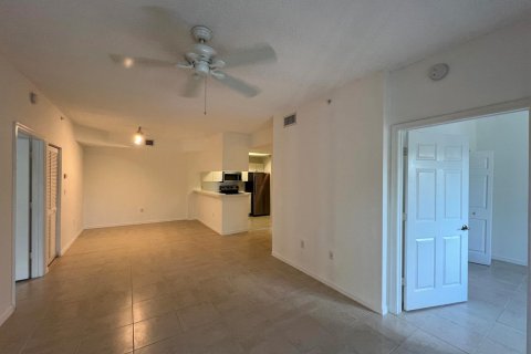 Copropriété à louer à Palm Beach Gardens, Floride: 2 chambres, 90.86 m2 № 2246368 - photo 2