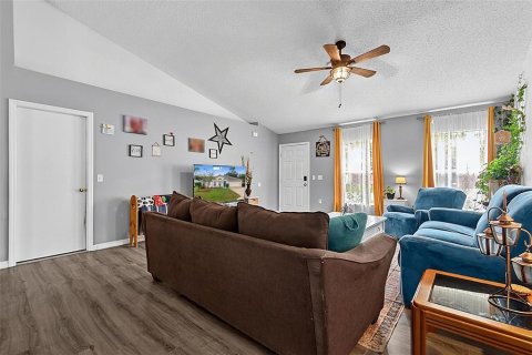 Villa ou maison à vendre à Palm Coast, Floride: 4 chambres, 194.72 m2 № 2284318 - photo 12