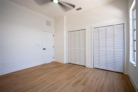 Villa ou maison à vendre à Tampa, Floride: 3 chambres, 124.49 m2 № 2429031 - photo 28