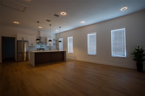 Villa ou maison à vendre à Tampa, Floride: 3 chambres, 124.49 m2 № 2429031 - photo 11