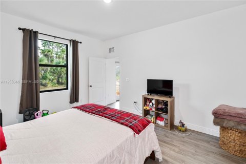 Villa ou maison à vendre à LaBelle, Floride: 3 chambres № 2010944 - photo 9