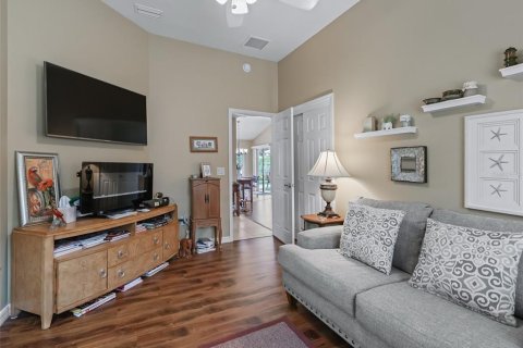 House in The Villages, Florida 3 bedrooms, 144.18 sq.m. № 1721152 - photo 29