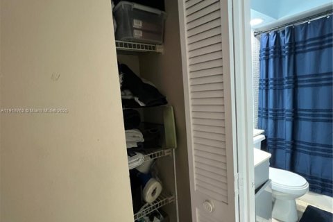 Copropriété à vendre à Miami, Floride: 3 chambres, 144.93 m2 № 1974370 - photo 5