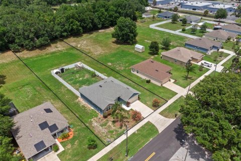 Casa en venta en Umatilla, Florida, 4 dormitorios, 150.32 m2 № 1775389 - foto 4